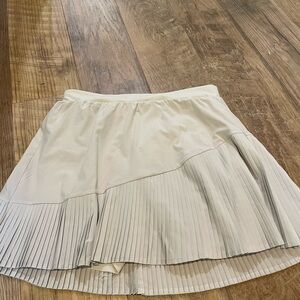 Spanx white tennis skirt